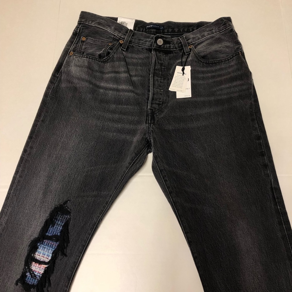 Levi's Made & Crafted 501 High-Rise Jeans Size 32 - Picture 2 of 8